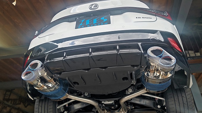 LEXUS_IS500
