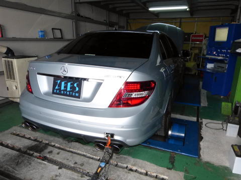 MERCEDES_C63_18